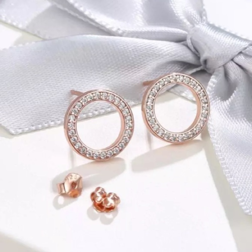 Rose gold plated round earrings - Picture 3 of 3